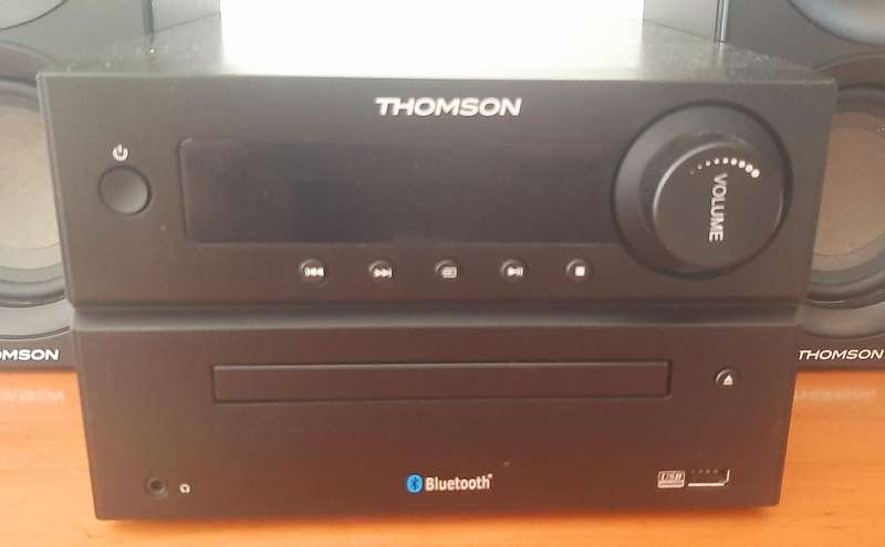 THOMSON MCS-512 BLUETOOTH MICRO HIFI SYSTEM - CD, USB, FM, AUX -  GREAT SOUND!