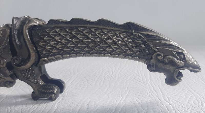 BEAUTIFUL 34CM VINTAGE DRAGON KNIFE WITH INTRICATE SHEATH