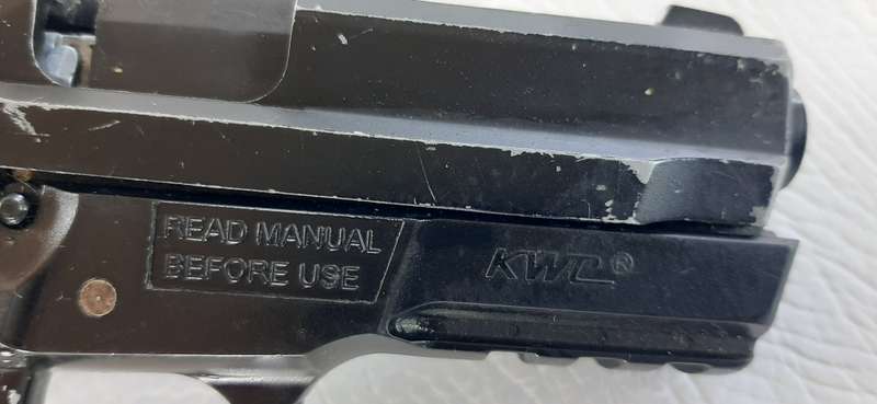 GAS FIRED 4.5MM CAL AIR PISTOL - NOT TESTED