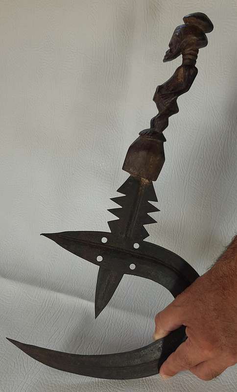 RARE 19TH-CENTURY DECORATIVE SCYTHE WITH ORNATE CARVED HANDLE