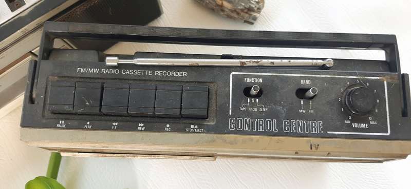 VINTAGE PHILIPS TAPE DECK RADIOS - UNTESTED