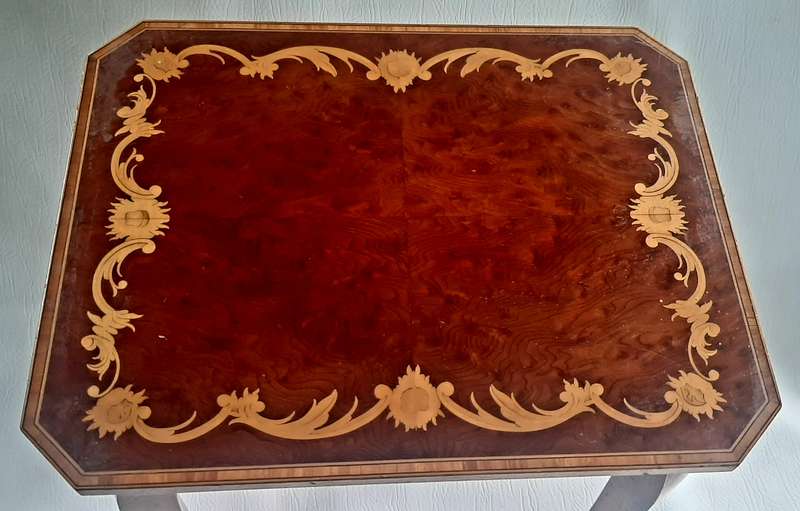 VINTAGE SORRENTO MARQUETRY MUSIC BOX TABLE - RARE & FULLY FUNCTIONAL!!!