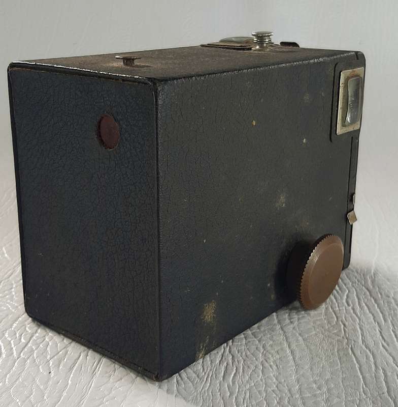 Target Brownie Six-20 Camera