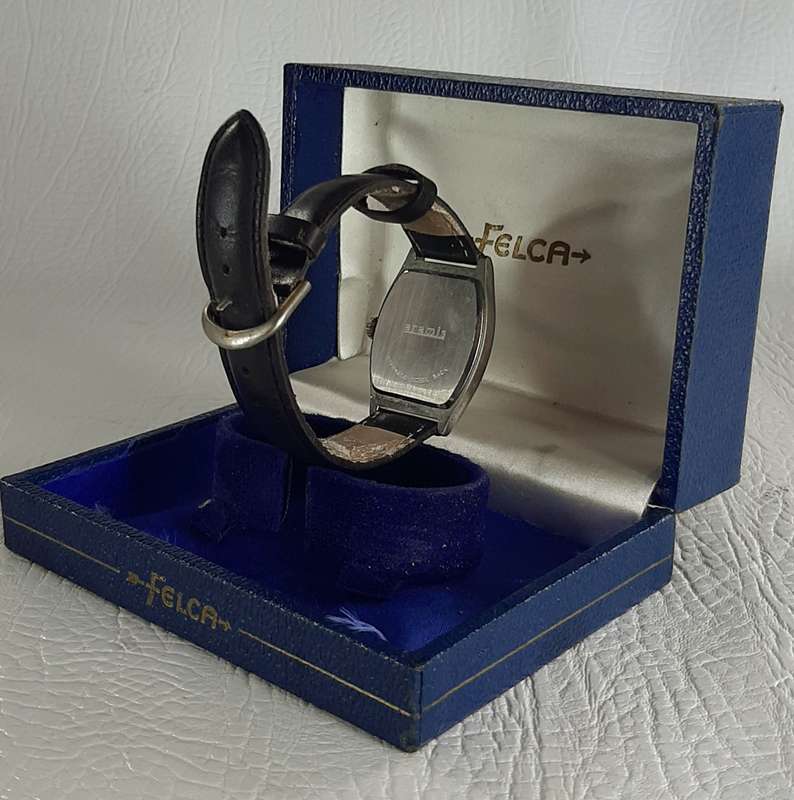 VINTAGE ARAMIS WRISTWATCH - TIMELESS ELEGANCE & COLLECTIBLE APPEAL