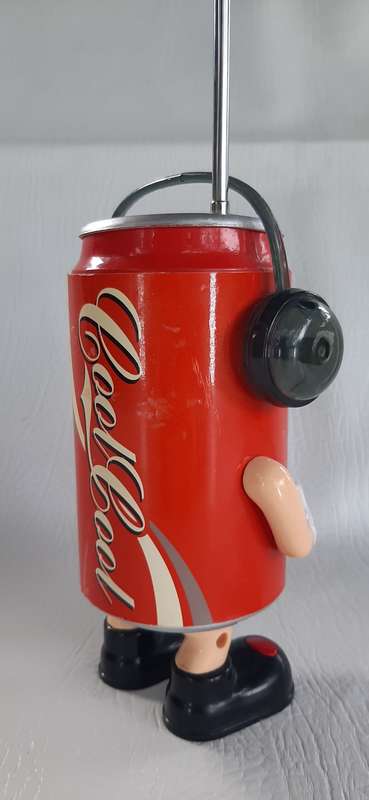 COOLCOOL MOVING RADIO - VINTAGE NOVELTY SODA CAN RADIO - 16CM TALL