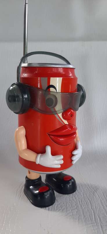 COOLCOOL MOVING RADIO - VINTAGE NOVELTY SODA CAN RADIO - 16CM TALL