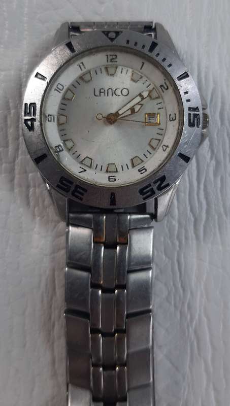 VINTAGE LANCO QUARTZ WATCH - CLASSIC DESIGN WITH METAL BAND