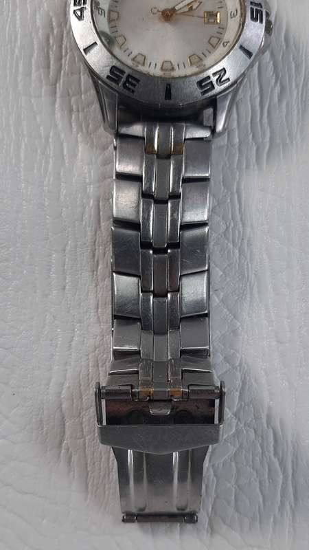 VINTAGE LANCO QUARTZ WATCH - CLASSIC DESIGN WITH METAL BAND