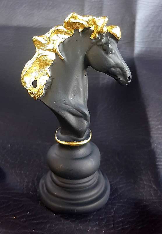 MAJESTIC NORDIC CHESS STATUE SET - A TRIBUTE TO STRATEGY & LEGACY