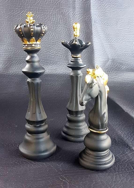MAJESTIC NORDIC CHESS STATUE SET - A TRIBUTE TO STRATEGY & LEGACY