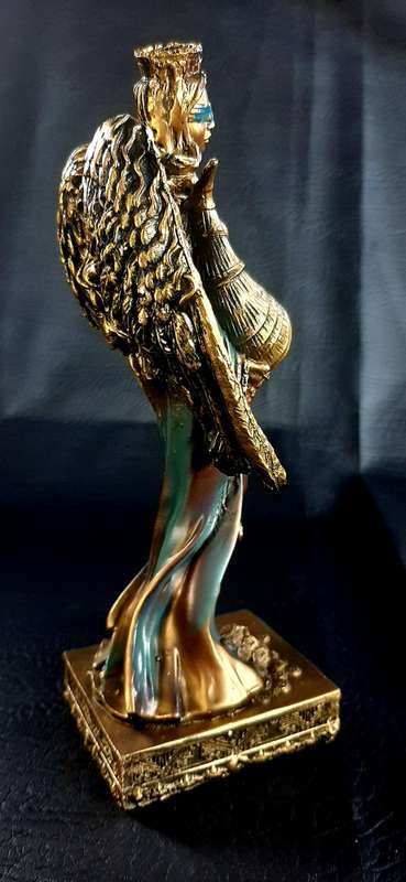 RARE & ELEGANT FORTUNA STATUE - ROMAN GODDESS OF LUCK & PROSPERITY