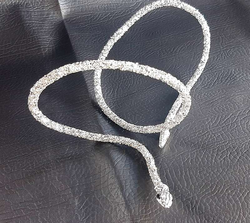 MESMERIZING SNAKE-INSPIRED COSTUME JEWELLERY - ELEGANT, FLEXIBLE & SPARKLING