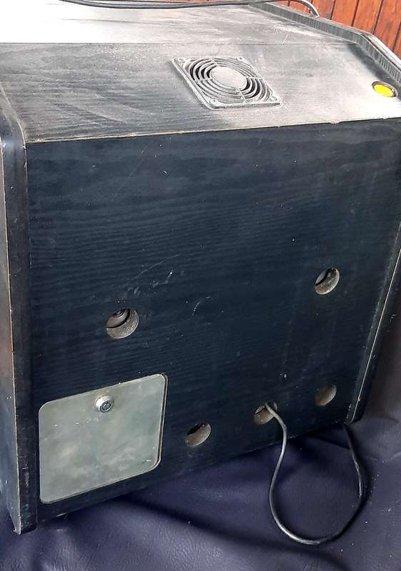 VINTAGE NOVOMATIC POKER MACHINE - A FORGOTTEN KING OF THE CARD TABLE