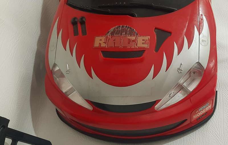 ULTRA-COOL 77CM RC MONSTER RACER - UNTESTED BUT READY TO ROAR!