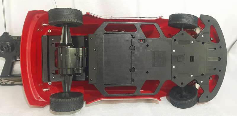 ULTRA-COOL 77CM RC MONSTER RACER - UNTESTED BUT READY TO ROAR!
