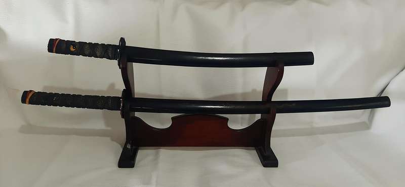 EXQUISITE KATANA & WAKIZASHI SET