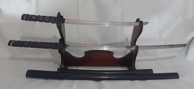 EXQUISITE KATANA & WAKIZASHI SET