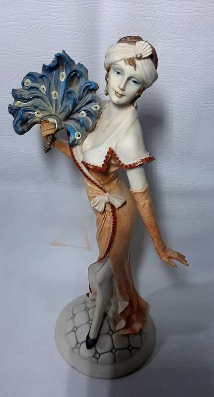 VINTAGE 43cm HAND PAINTED RESIN STATUE - EDWARDIAN ELEGANCE & FLORAL CHARM