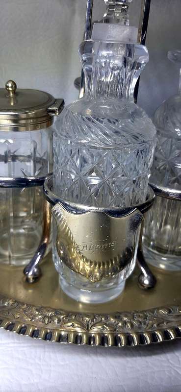 VINTAGE 1930'S THOMAS WHITE SILVER-PLATED CRUET SET - ELEGANT & FUNCTIONAL