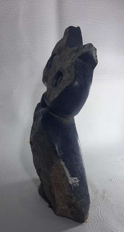 ELEGANT & UNIQUE SOAPSTONE CARVING - TIMELESS HANDMADE ART
