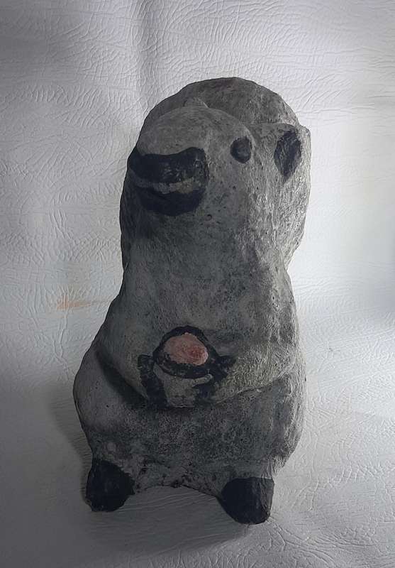 SOLID STONE SQUIRREL STATUE - CHARMING GARDEN OR HOME DECOR