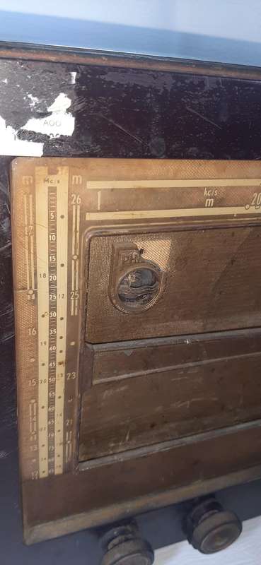 VINTAGE PHILIPS BX638A TUBE RADIO - CIRCA 1950'S