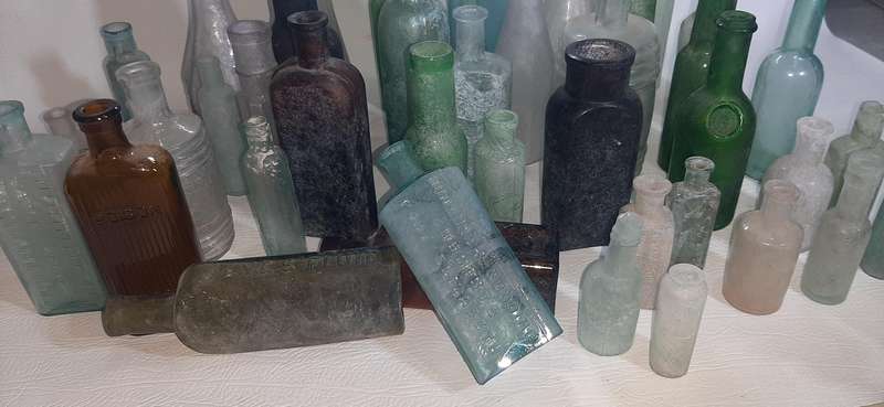 RARE LARGE LOT OF VINTAGE BOTTLES - APOTHECARY, POISON, JEYES FLUID & MORE!