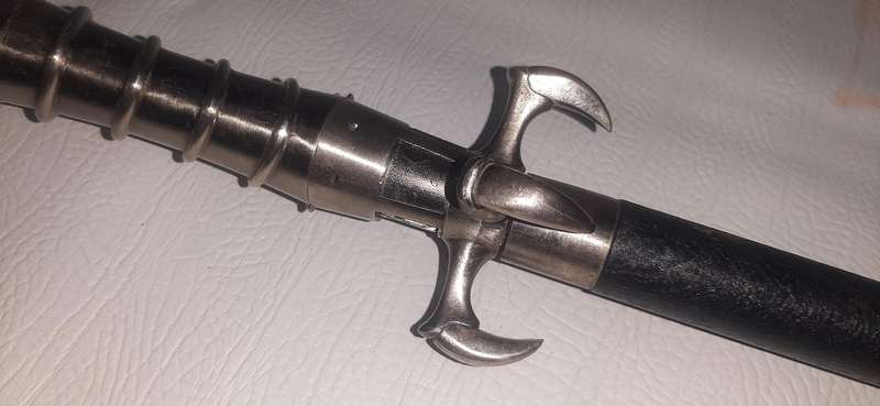 ANTIQUE SKULL-HANDLED WALKING STICK WITH CONCEALED BLADE - 98CM