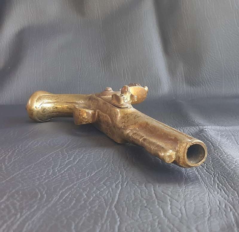 SOLID BRONZE DUELING PISTOL REPLICA - STUNNING DISPLAY PIECE