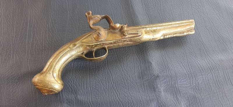 SOLID BRONZE DUELING PISTOL REPLICA - STUNNING DISPLAY PIECE