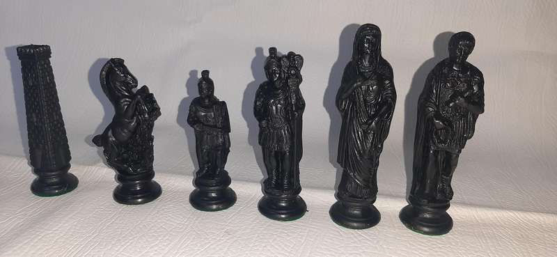 RARE ROMAN EMPIRE-THEMED CHESS SET - STUNNING DETAIL & LARGE SIZE (PIECES ONLY, NO BOARD)
