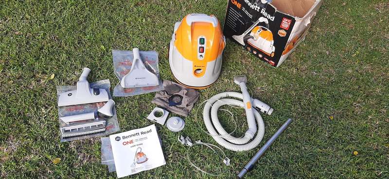 BENNETT READ ONE FORCE  WET & DRY VACUUM CLEANER | LIKE NEW & READY FOR BUSINESS