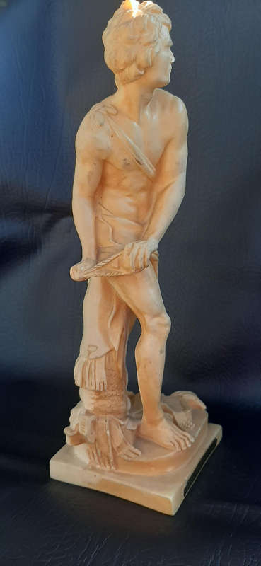 MAJESTIC 24cm IVORINE DAVID STATUE - HEROIC TRIUMPH IN CLASSICAL FORM