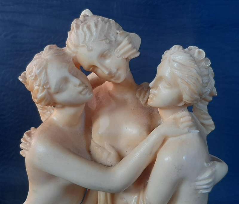 SANTINI ITALIAN SCULPTURE  THE THREE GRACES IN ETERNAL EMBRACE