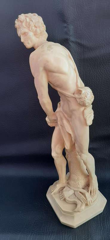 DAVID ASCENDING  YOUNG HERO SCULPTURE IN MARBLE-LOOK RESIN (38CM)