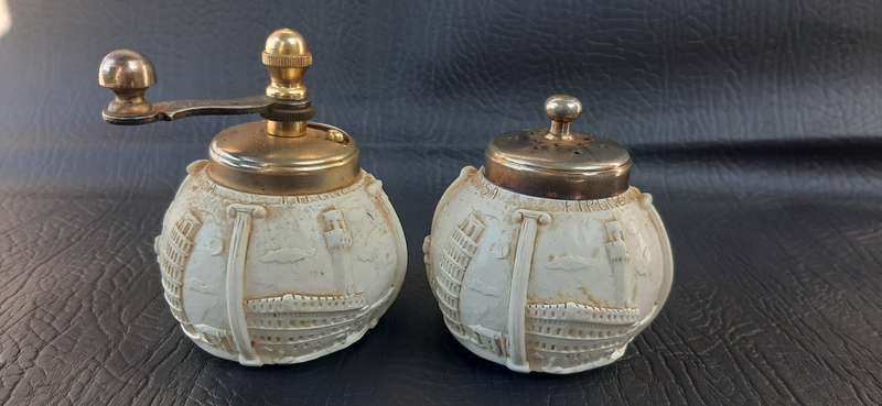 VINTAGE ITALIAN SALT & PEPPER DISPENSERS  BRASS & IVORINE WITH LANDMARK DEPICTIONS