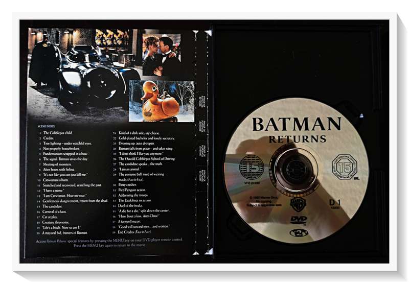 Batman Returns Directed by TIM BURTON - In Excellent Condition*