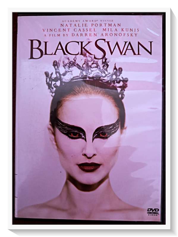 Film: Black Swan - Surreal Drama - 2-16 NVL - DVD - Disc & Casing in Very Good Condition ***