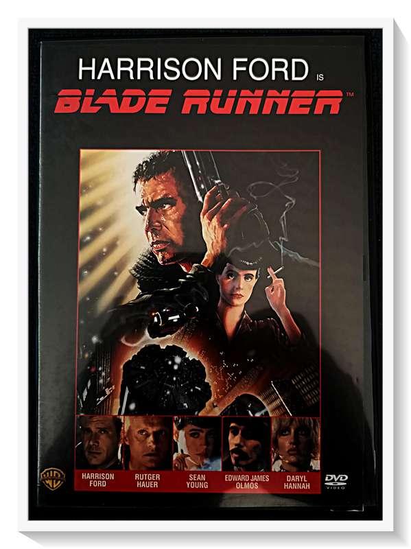 Bladerunner - DVD - Harrison Ford - Cult Classic - Casing and Disc in Very Good Condition *****