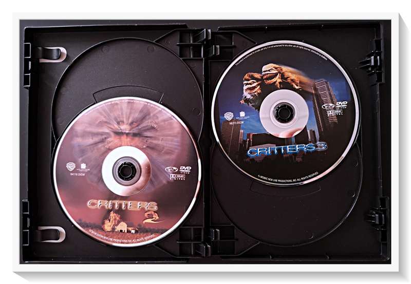 CRITTERS 1 - 4 - All Four Films - 4X Discs - DVD - Horror - Box Set - Like New Condition ***