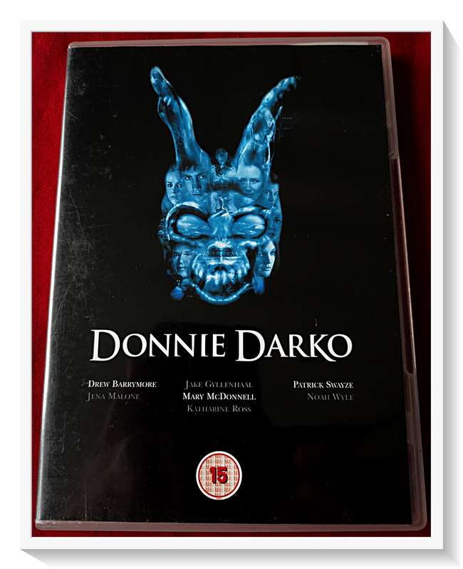 Donnie Darko - Cult Classic - Psychological Drama - Cover plus Disc in Excellent Condition