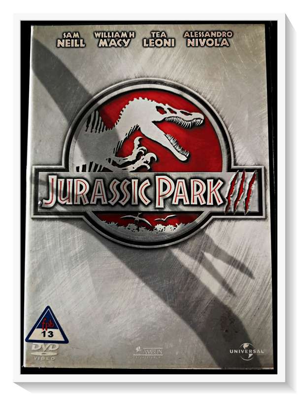 Jurassic Park III - PG13V - Disc and Casing in Very Good Condition