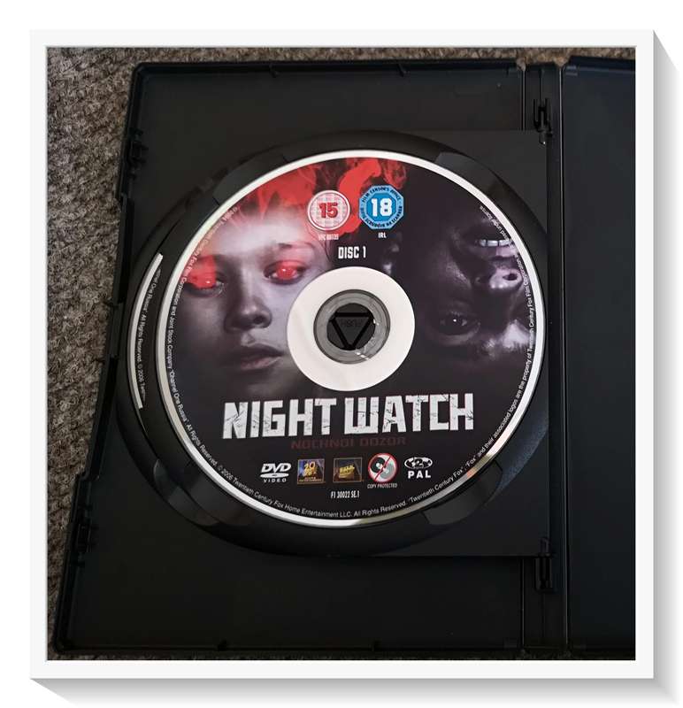 Night Watch - Two-Disc Special Edition - Casing and Both Discs in Very Good Condition