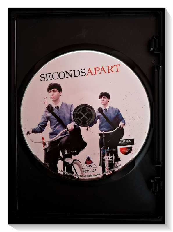 Seconds Apart - GENRE: Mystery Thriller - DVD - 16VL - Disc & Casing in A+ Condition*