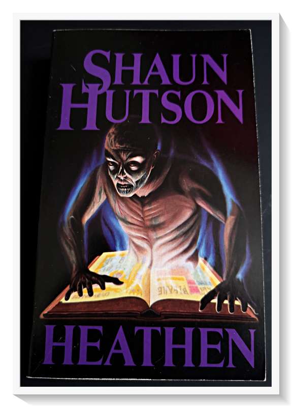 Shaun Hutson - Heathen - Vintage 80s Horror Author - Condition Excellent Like New
