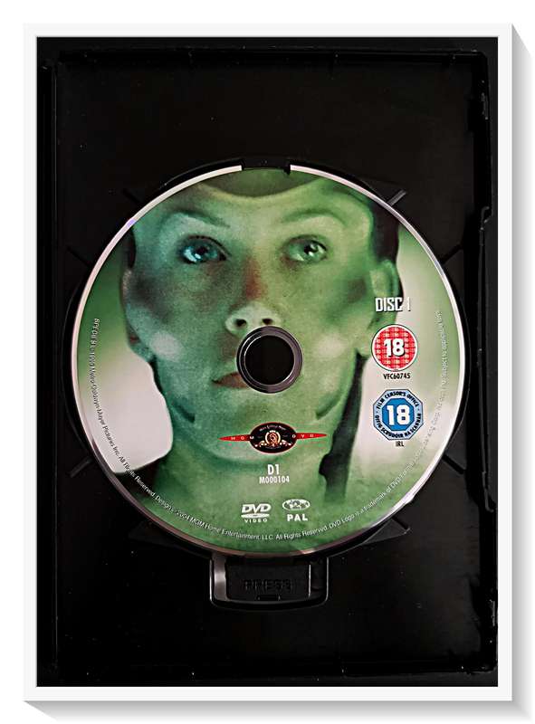 Species - DVD - Creature Design by HR Giger - Genre Sci-Fi Horror - In Good Condition
