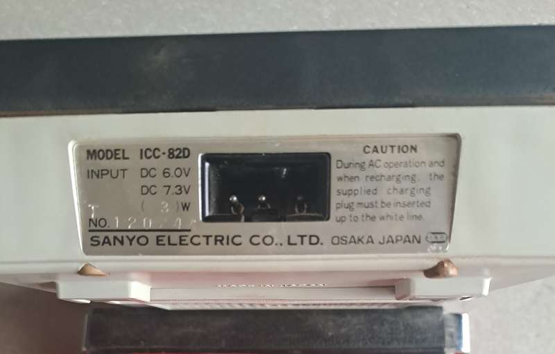 Vintage Sanyo ICC-82D calculator