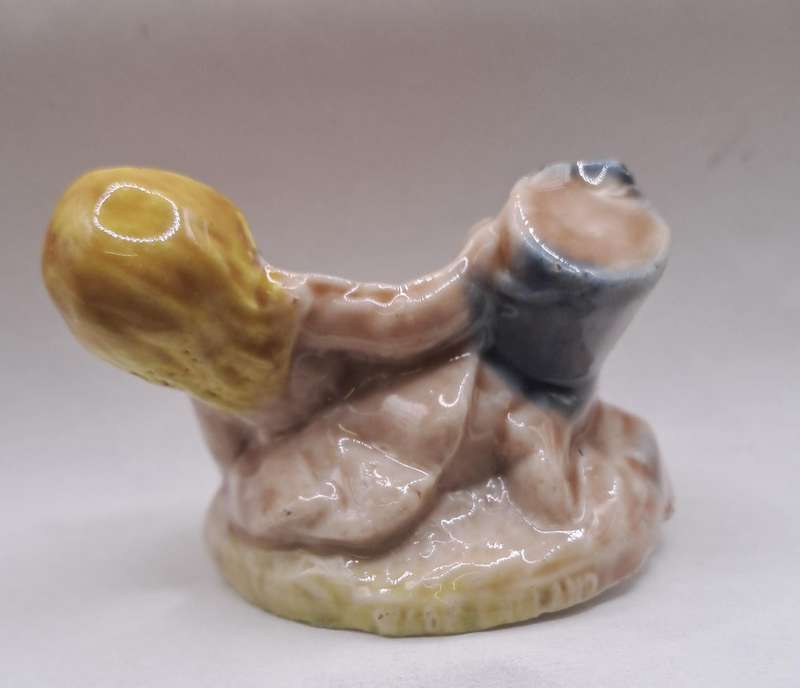 Wade England Nursery Rhyme figure Jill..