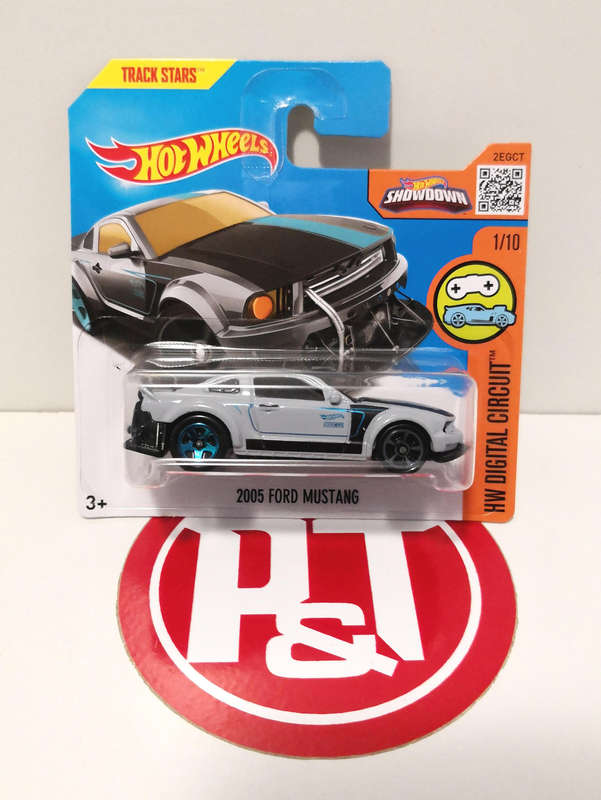 2016 Hot Wheels 2005 Ford Mustang