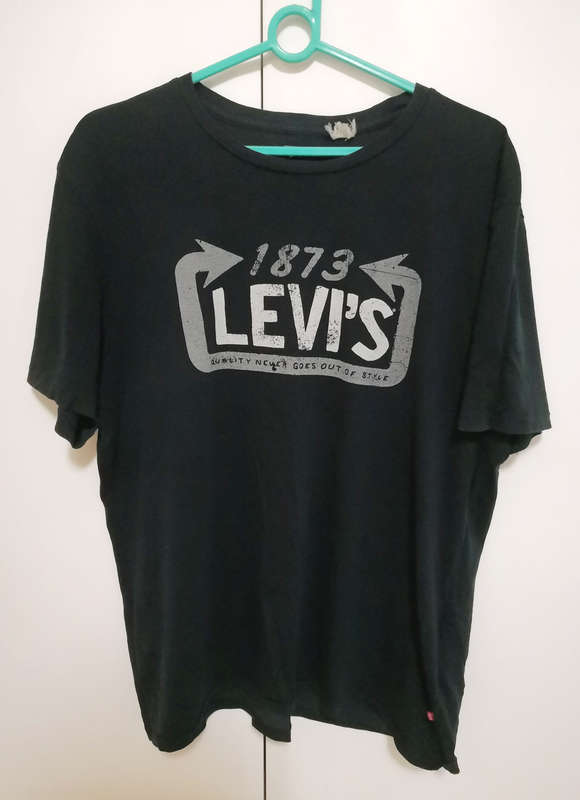 Men's LEVI'S T-Shirt - XL